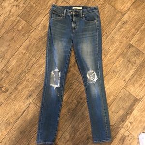 Levi jeans